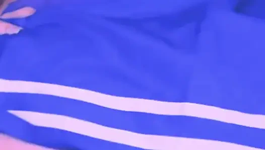 Сводная сестра скачет так горячо