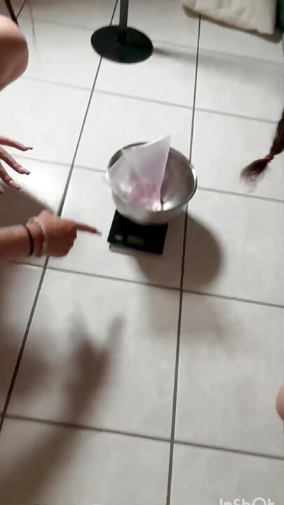 Flamingo Pissing - Pissy Socks Twogirlsonechallenge