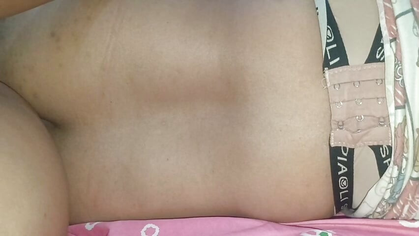 เมียเพื่อนใส่กระโปรง