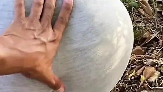 Kutsal bakire beni açık havada Tamil Hindistan'da x videolarında parçalıyor.