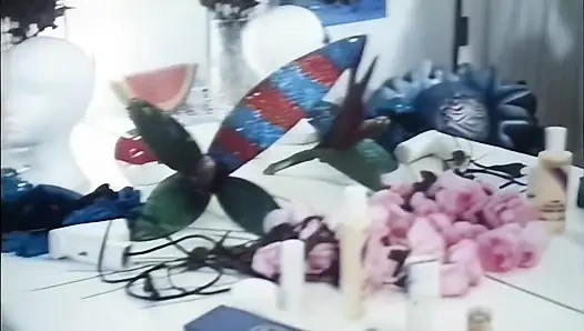 Moana Pozzi Mag Zwei Große Penisse