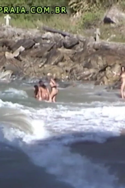 Women play naked on the beaches of Rio de Janeiro