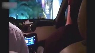 Geile indische Simran Bhabhi in Hindi-Porno-Video