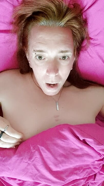 Trans playing in bed solo