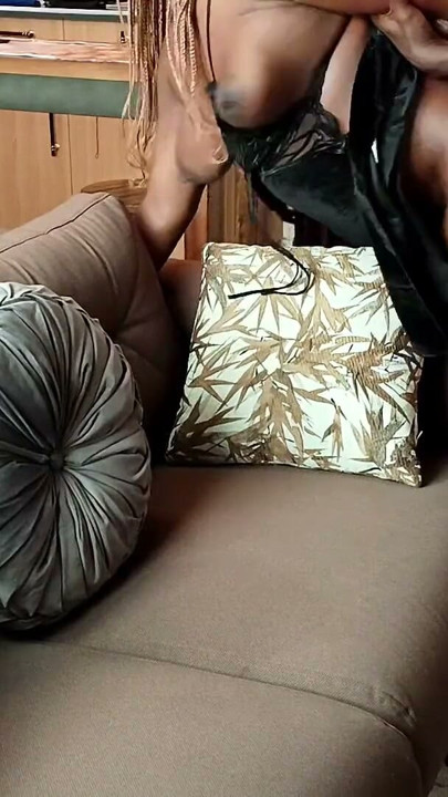 LE DI A MI MEJOR AMIGA UNA BUENA FOLLADA DE SU VIDA | Clip 2