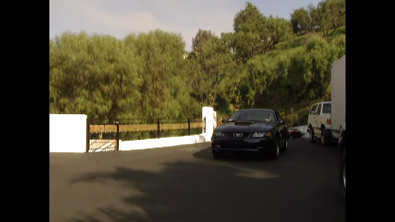 Dzika Melissa Milano dobrze zerżnięta na siłowni przez dużego kutasa