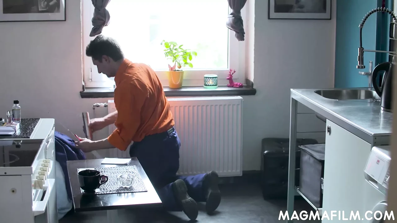 Busty horny Samy Fox is on fire for hot cheating sex