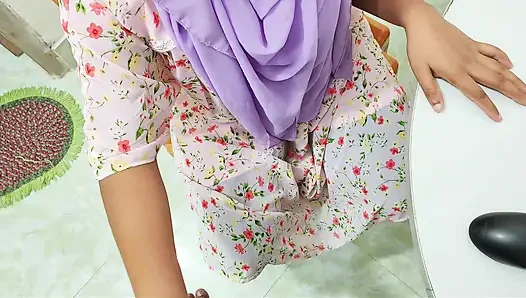 Indian hijabi bhabhi Promotion fuck from office boss Desi xxx