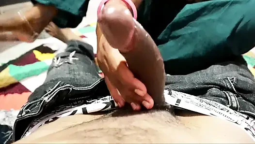 Girlfriend ko Lene gift kar diya Mera land