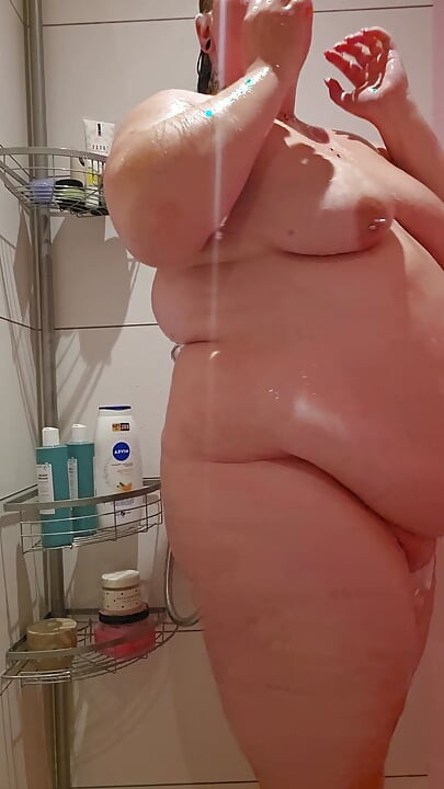 跟我一起洗澡吧
