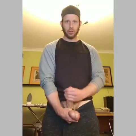 Jerkoff in cloth