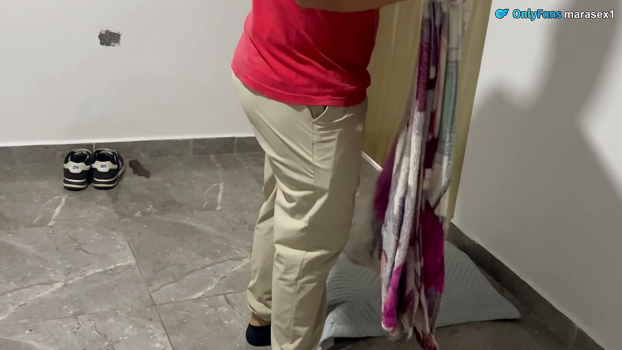I Share a Room with My Big Ass Stepsister and We End up Having Rough Sex.