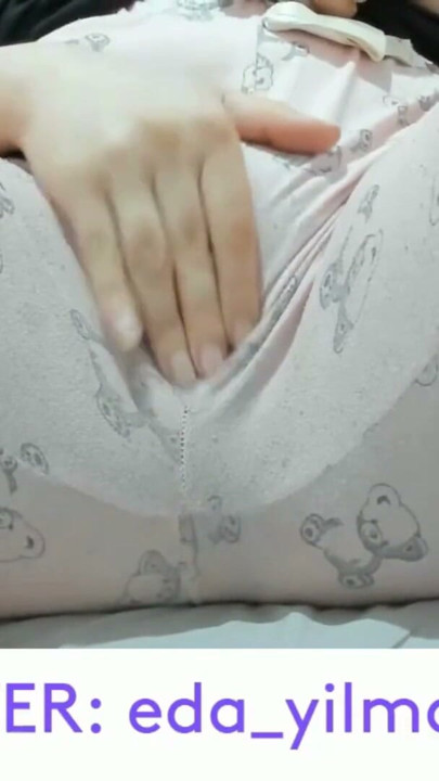 MASTURBATION IN PAJAMAS- TURKISH MILF- TURKISH PORN | Clip 3