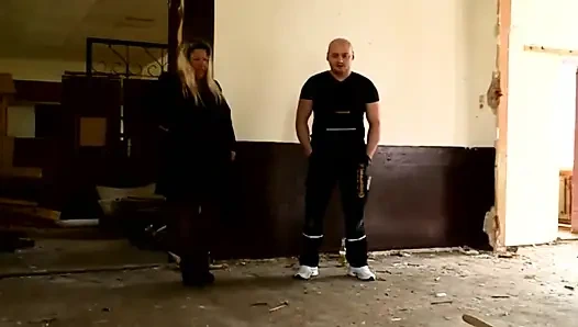 Пасынок трахает мачеху с большими сиськами