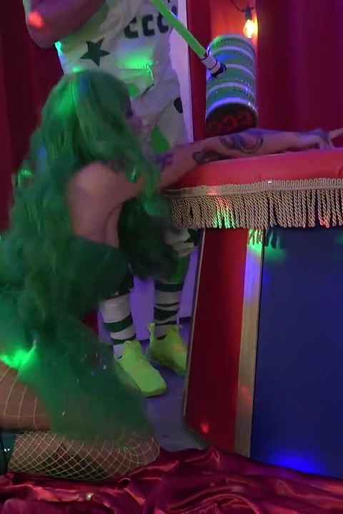 淫荡小丑气球恋物癖玩耍