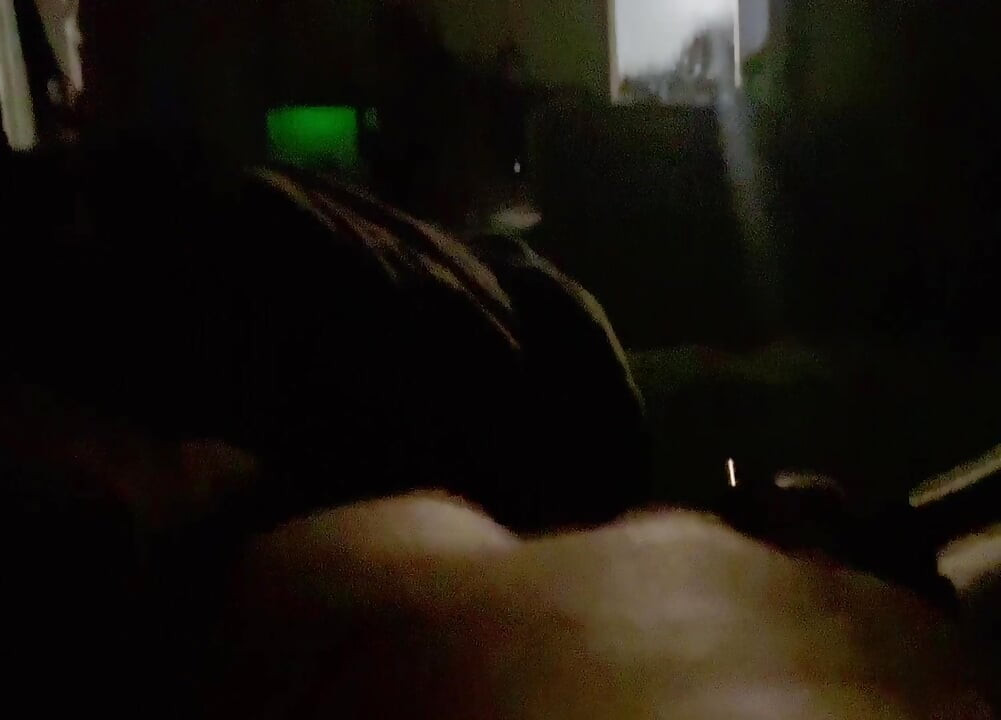 银丝质性感的自爱在满月