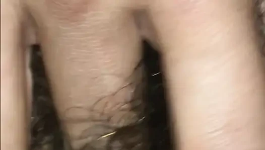 Istri amatir menggoda suami - dia tahu aku suka semak-semaknya dan memprovokasiku
