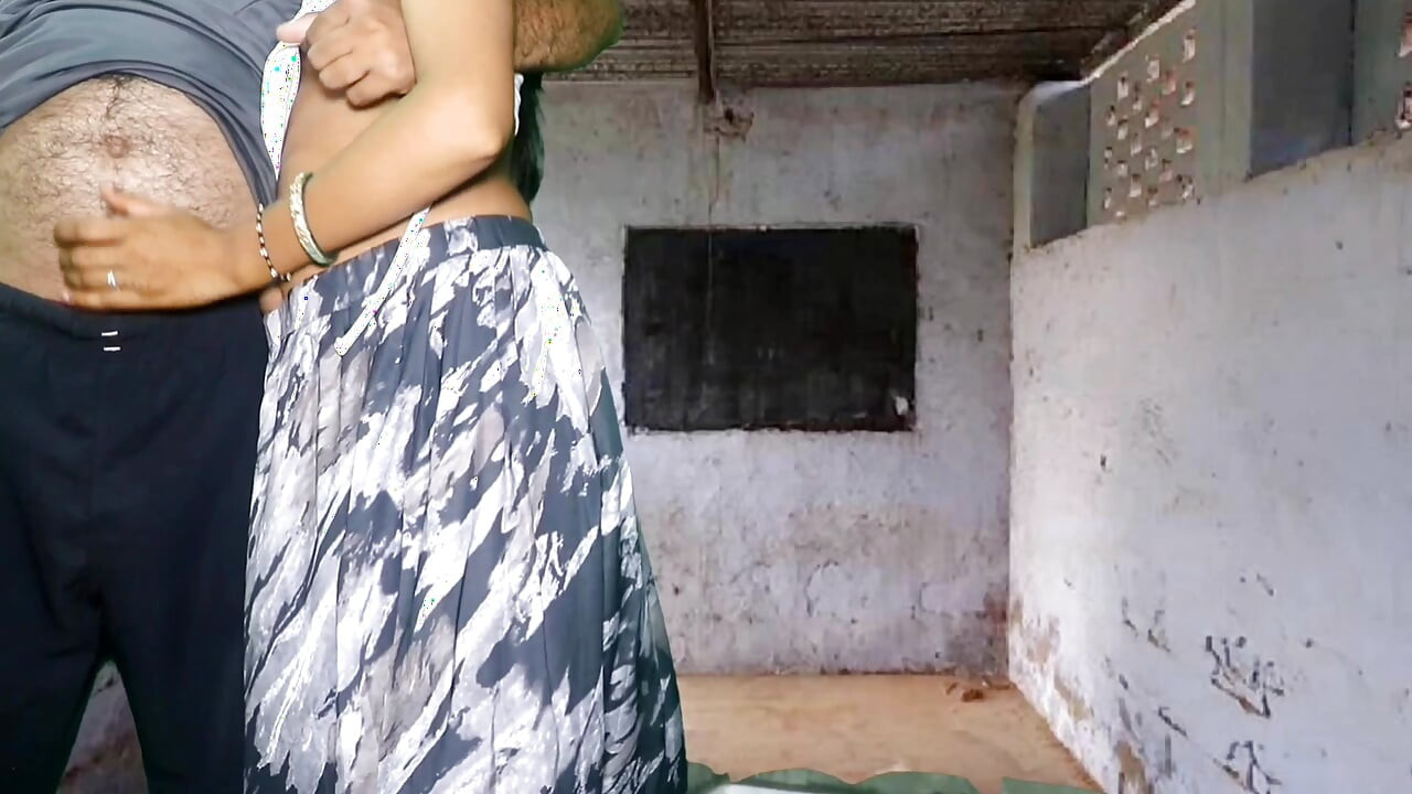 Hot stepsister cheated on her boyfriend with her stepbrother High quality huge cum squirt home sex tape of Indian PART-1