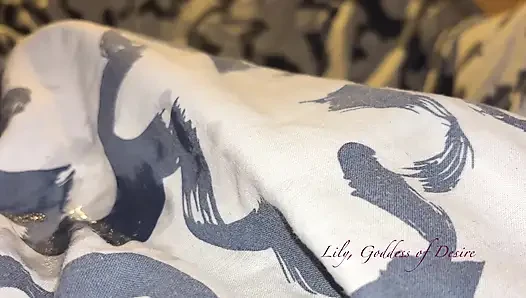 Memek sempit cewek ini dientot habis-habisan sama kontol besar
