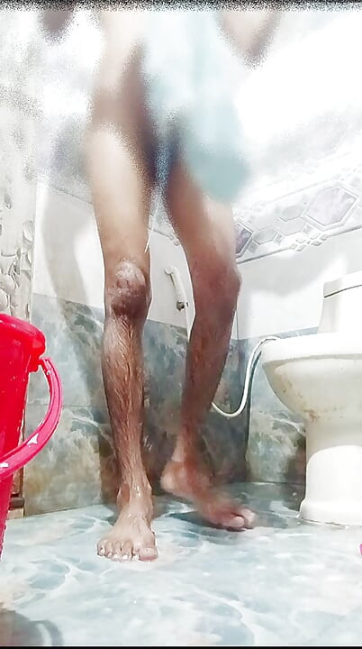 กูแค่อาบน้ํา