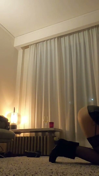 Homeparty with changing sexy outfits escalated quickly pt.2 | Clip 2