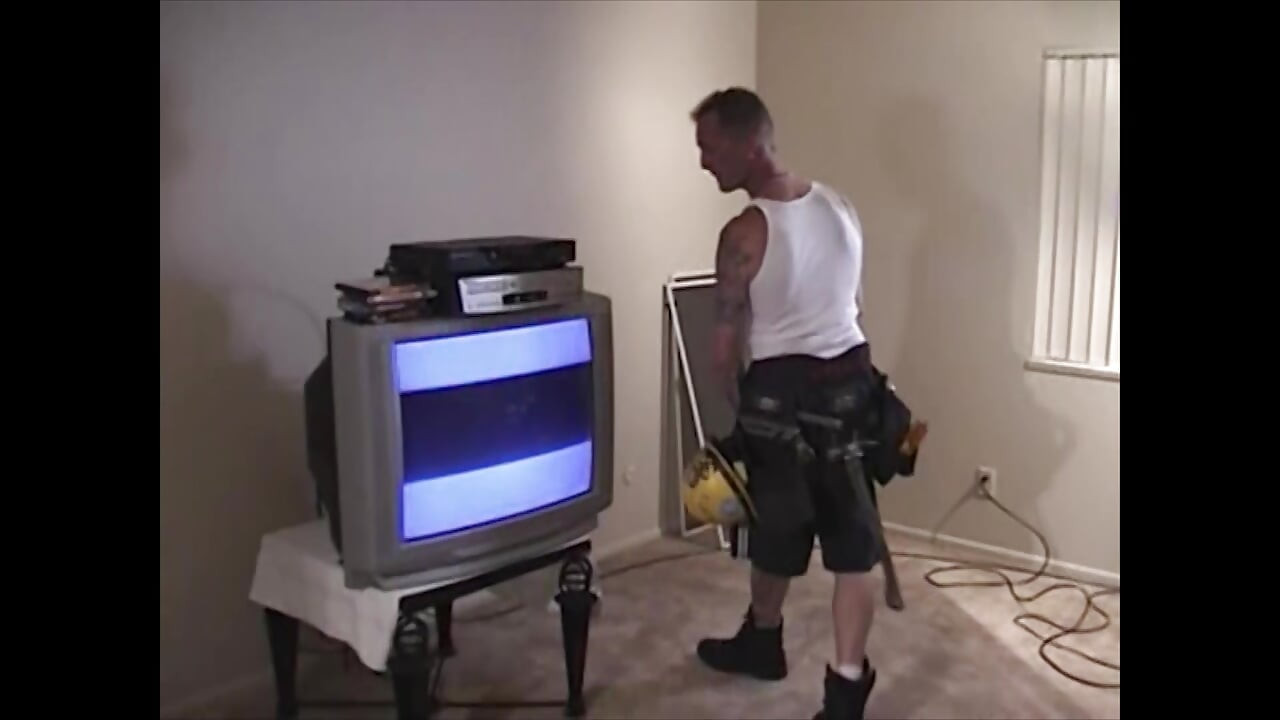 Cute Goth Teen Loves Deepthroating Cock Until Cum in Mouth