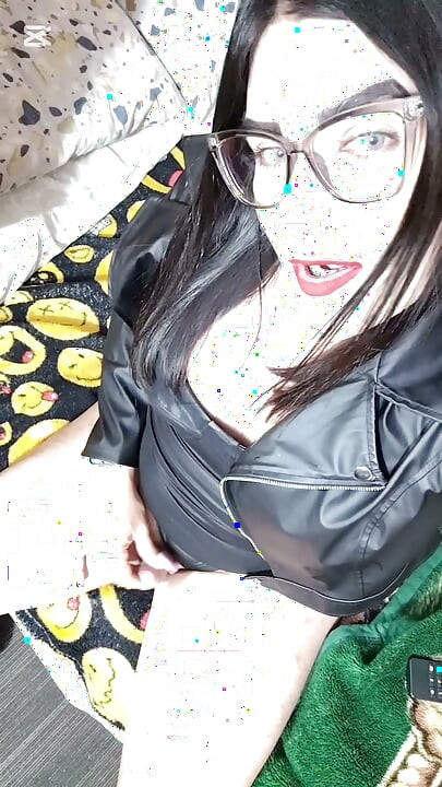 شيميل ليدي بوي بمؤخرة كبيرة