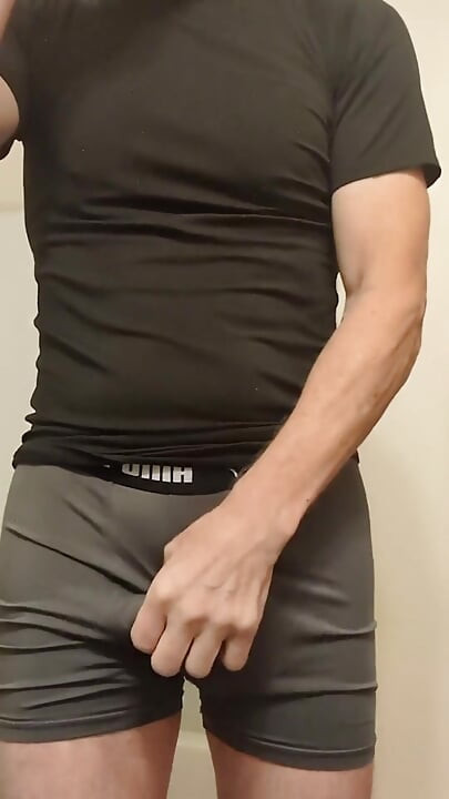 Daddy's Bulge Daddy Blows
