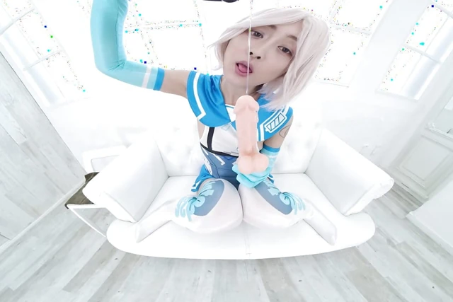 Sora Suda Has an Orgasm with Two Toys