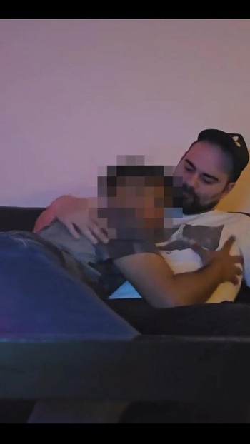 Uzbudljiv trenutak iz "David Comes Over Again"