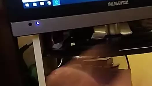 Bu güzel ayaklar için bir saman