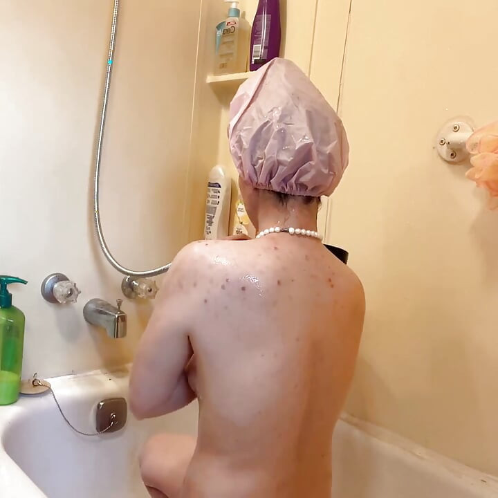 Such a Hot Day Today Go Shower