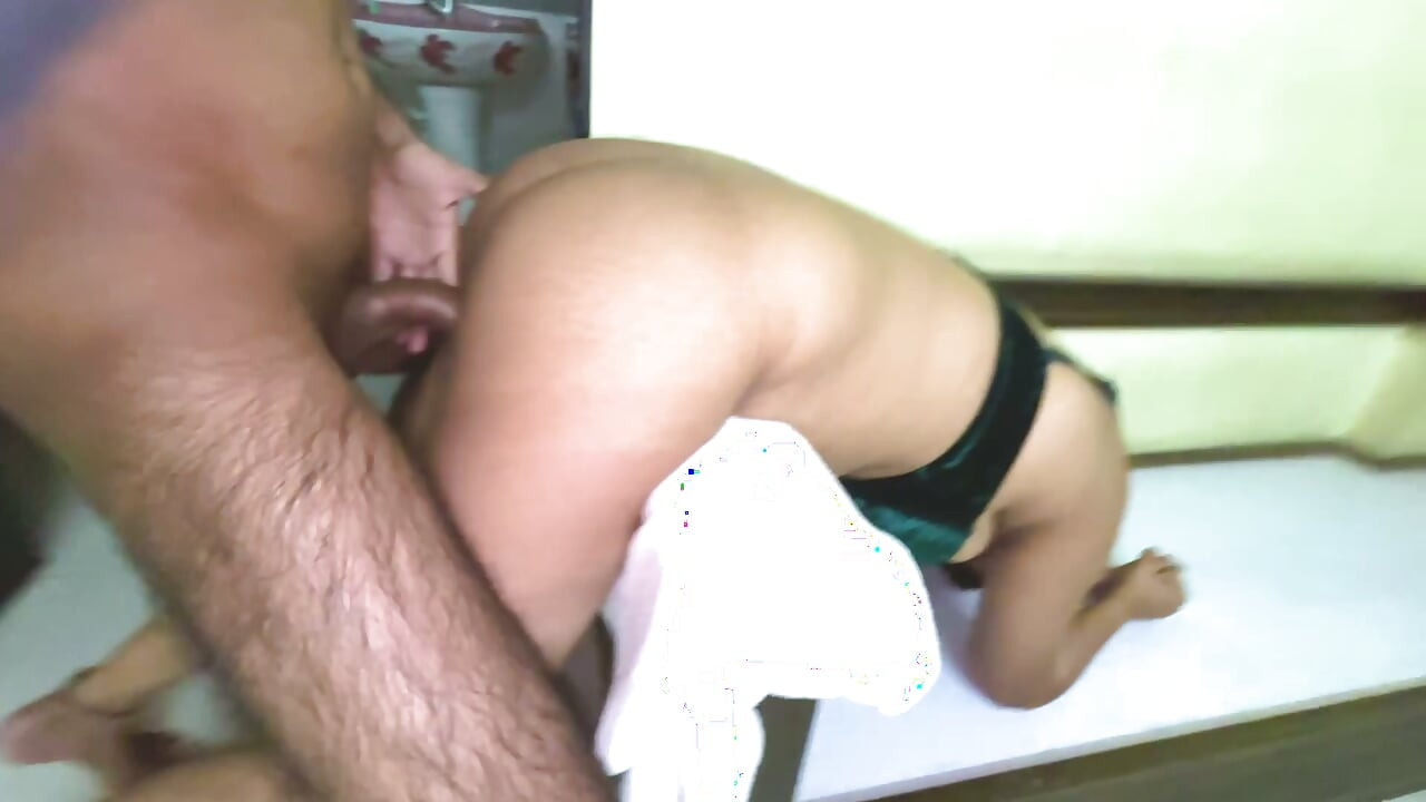 いとこのお姉ちゃんが新しいランジェリーを見せてくれたのでセックスした