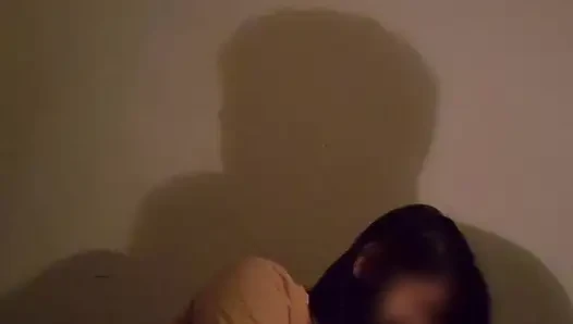 Aku pacar temanku sendiri waktu aku lagi ke rumahnya
