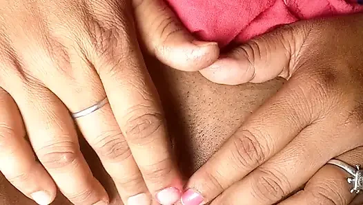 Indian bhabhi Ne devar ke sath chud gai bhabhi Ne devar ka land ka Pani nikal liya Hindi audio viral