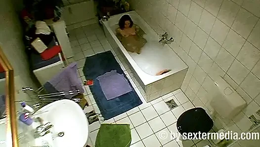 MILF Macht Körperpflege Im Bad