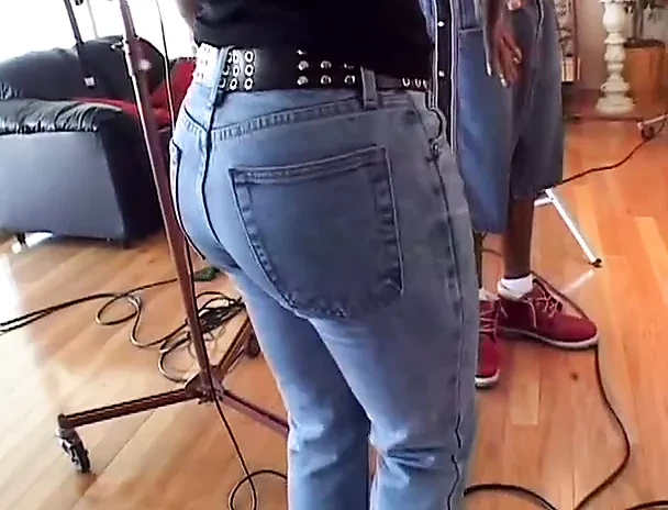 Sexy ebony with nice tits deep throats and takes long black dick in living room