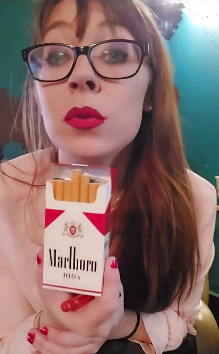 Как я чувствую, когда я получаю новую коробку сигарет