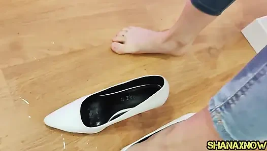 Pissing in Tight Blue Jeans Soaked Panties Wetting Pants