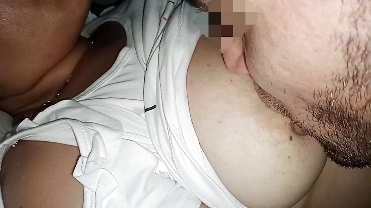 Sucking my wife's nipples on her clothes, I can't get over my addiction to her big natural breasts