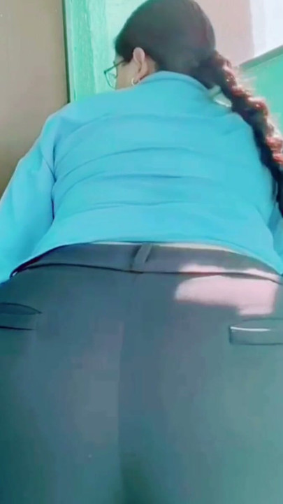 Mexican big ass hot secretary takes off all her clothes in her office bathroom during lunch time | Clip 1