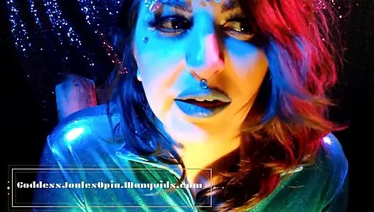 Asmr ağız sesleri, saç tarama ve daha fazlası