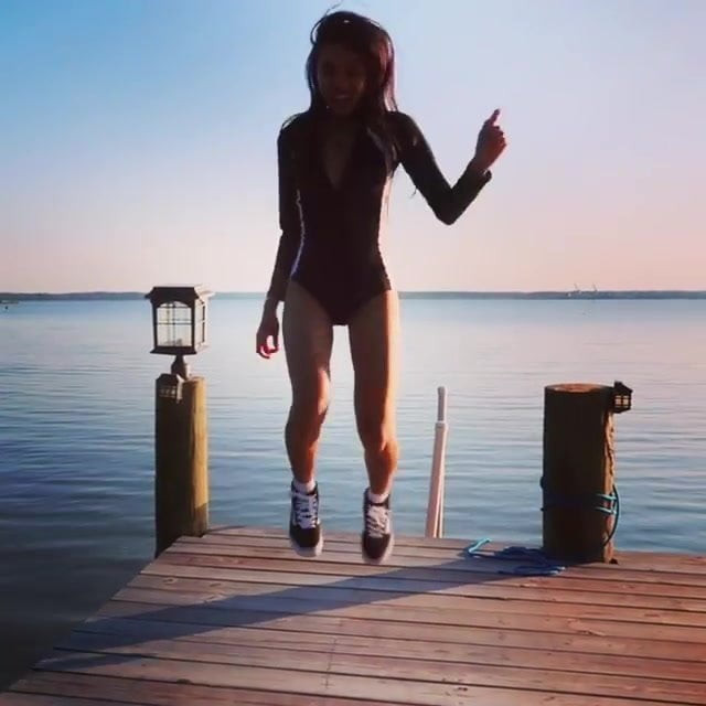 Dance2