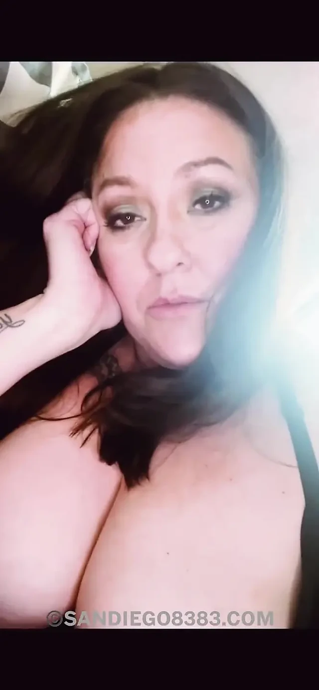 Seductive Nursing: Begging You for Intimate Anr Bliss