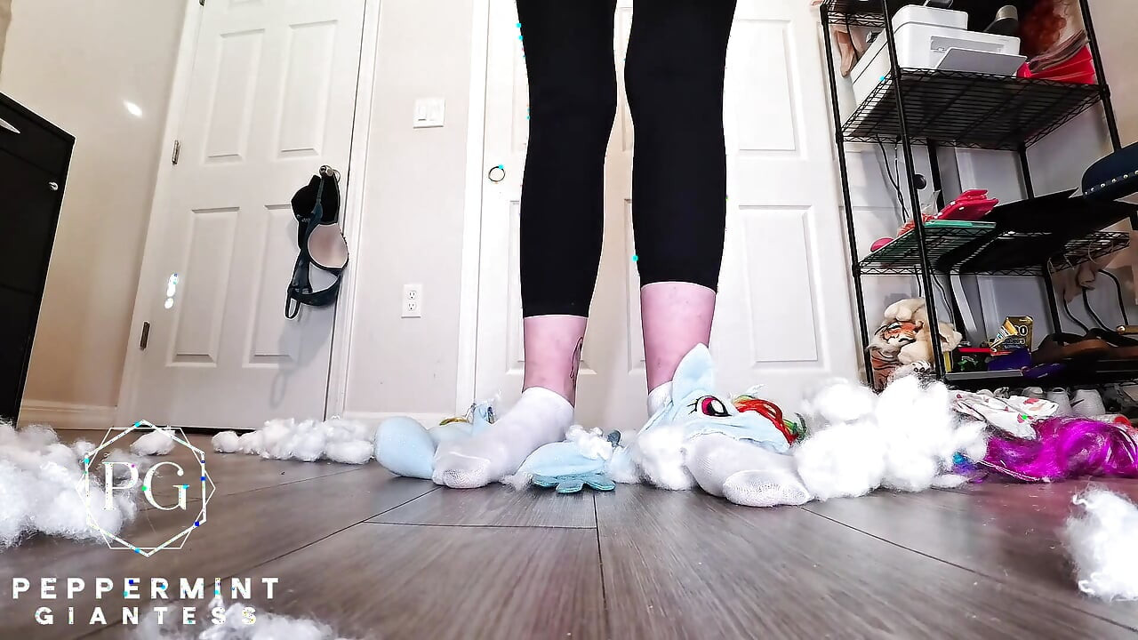 67 Giantess in Dirty Socks Slowly Destroys Huge Plushie to Pieces Size 16 Destruction