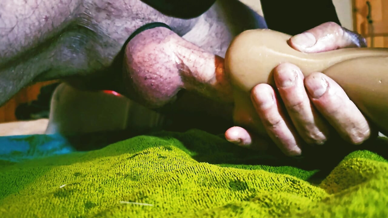 Cumming Deep Inside Masturbator