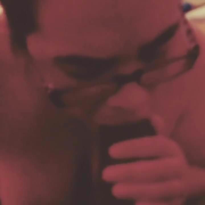 ms.mac sucks dick