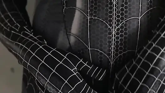 Ngentot cewek cosplay spiderman kulit hitam sampai dia muncrat berkali-kali - porno Indonesia terbaru