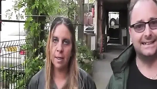 Bahkan seorang dewasa akan kacau di depan suaminya yang cuckold