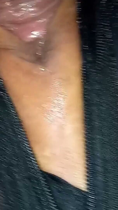 POV: moti BBW kamar trenar men apni patli kamar aur vishaal gand ko dgistail men dikhaati hai | klip 1